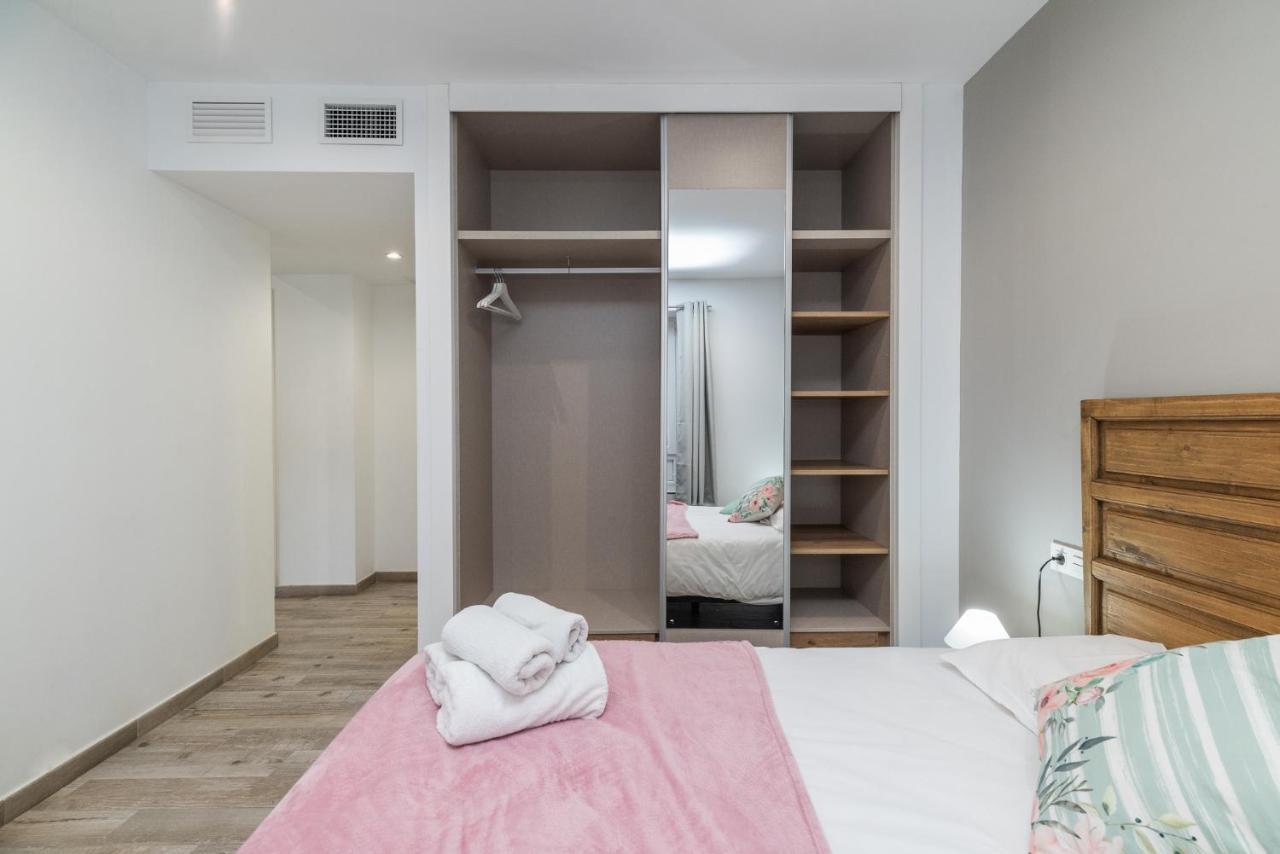 Moderno Apartamento En Centro De Гранада Екстериор снимка
