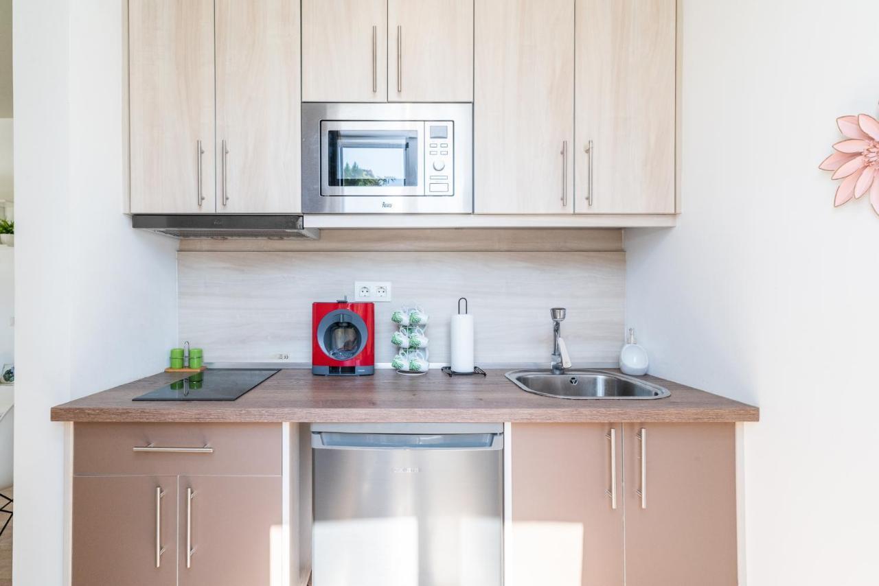Moderno Apartamento En Centro De Гранада Екстериор снимка