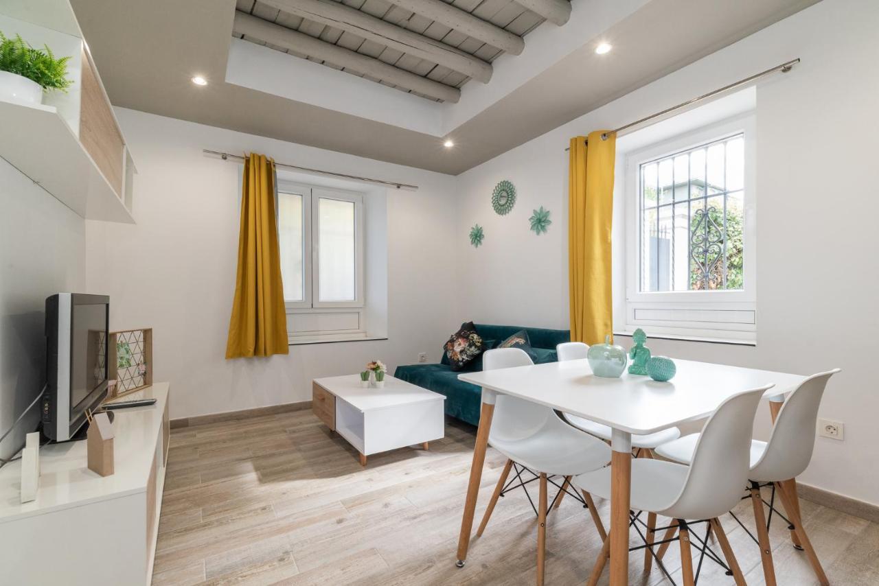 Moderno Apartamento En Centro De Гранада Екстериор снимка