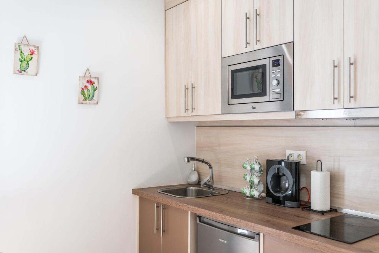 Moderno Apartamento En Centro De Гранада Екстериор снимка