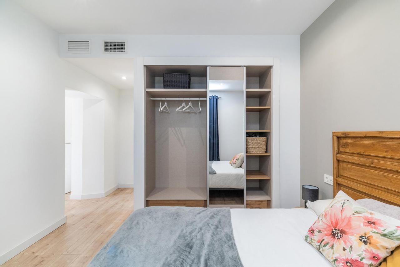 Moderno Apartamento En Centro De Гранада Екстериор снимка